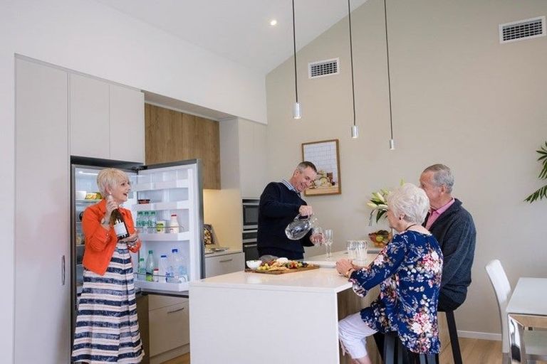 Photo of property in 1 Camellia Lane, Carterton, 5713