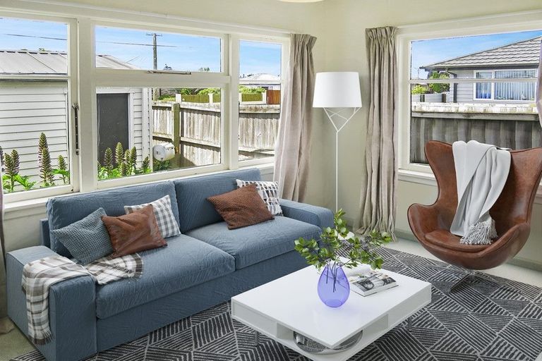 Photo of property in 64 Rowan Avenue, Aranui, Christchurch, 8061