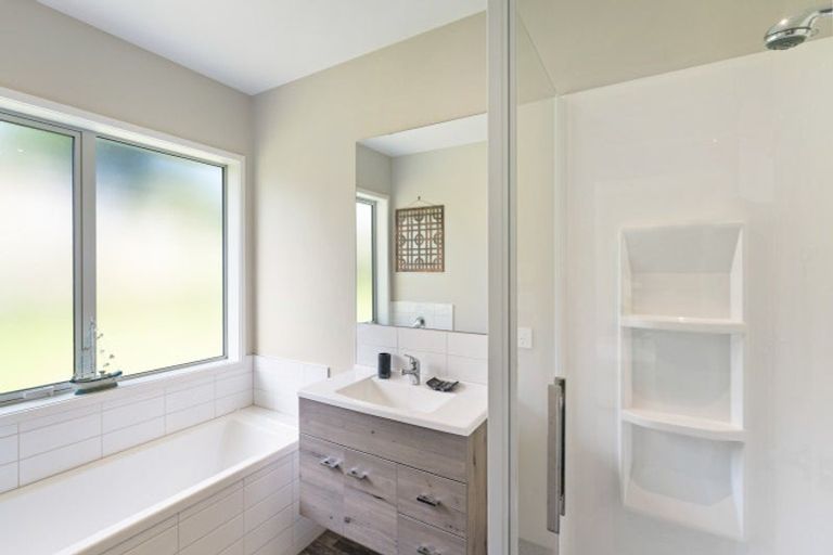 Photo of property in 175 Chamberlain Road, Bombay, 2675