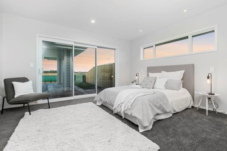 Photo of property in 8 Warlock Way, Papamoa, 3118