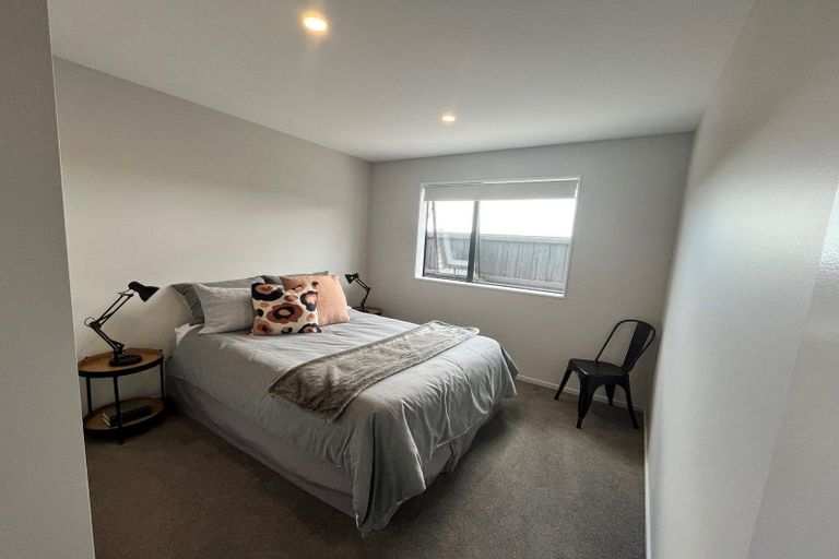 Photo of property in 160 Shillingford Boulevard, Rolleston, 7615