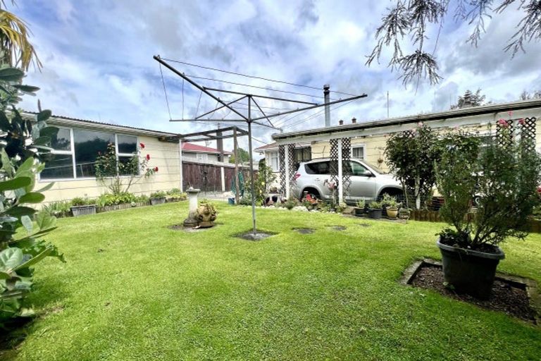 Photo of property in 5 Tainui Street, Tokoroa, 3420