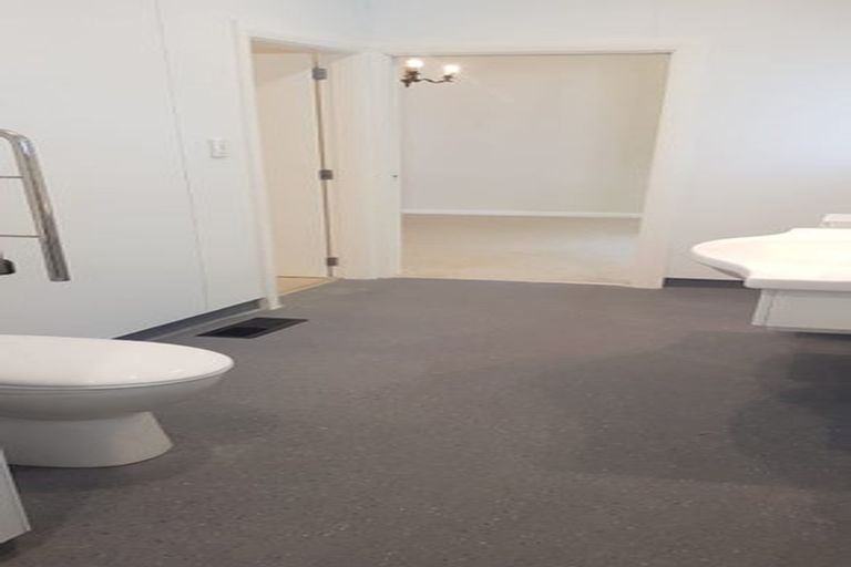 Photo of property in 13 Hatton Street, Karori, Wellington, 6012