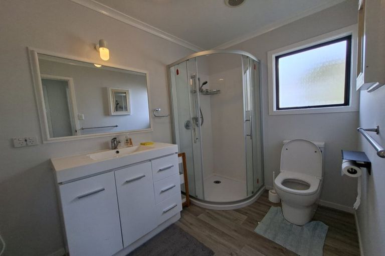 Photo of property in 41a Lyn Grove, Papamoa Beach, Papamoa, 3118