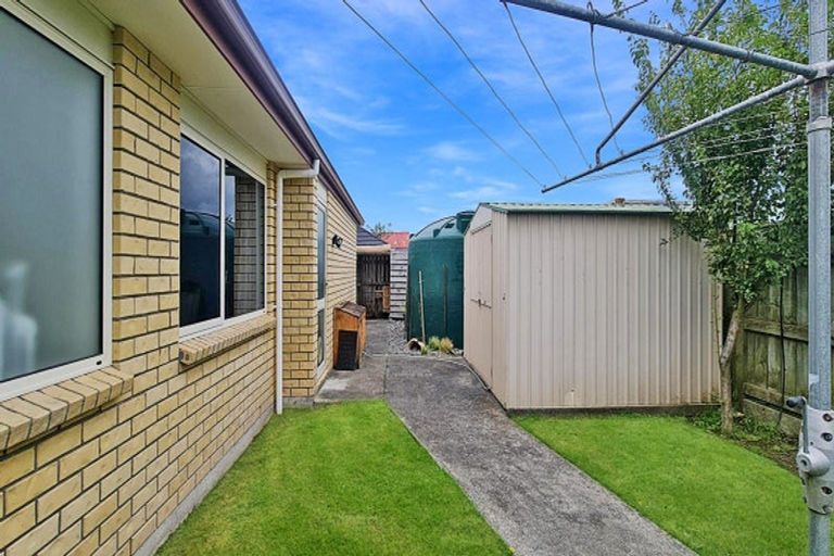Photo of property in 44 Phillips Street, Sanson, 4817