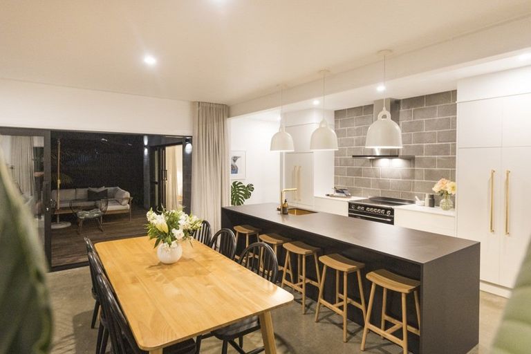 Photo of property in 17a Phoenix Avenue, Hokowhitu, Palmerston North, 4410