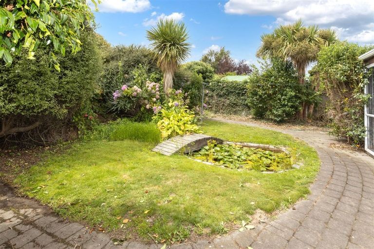 Photo of property in 67 Gregan Crescent, Burnside, Christchurch, 8053