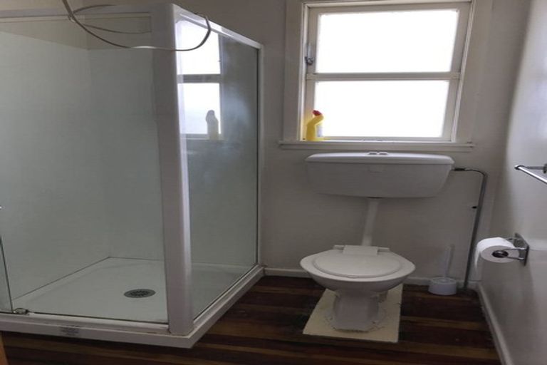 Photo of property in 1/202 Grove Road, Mayfair, Hastings, 4122