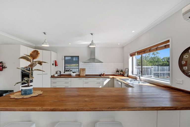 Photo of property in 139d High Street, Oxford, 7430