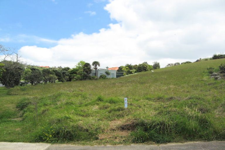 Photo of property in 27 Gulf Harbour Drive, Gulf Harbour, Whangaparaoa, 0930