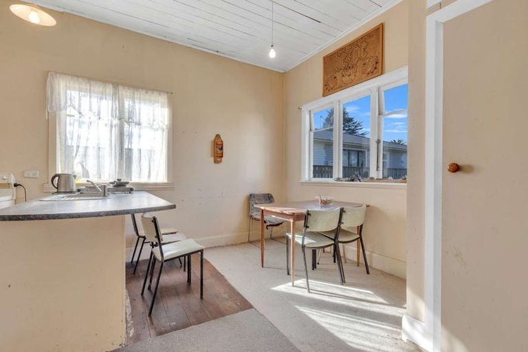 Photo of property in 289 High Street, Dannevirke, 4930