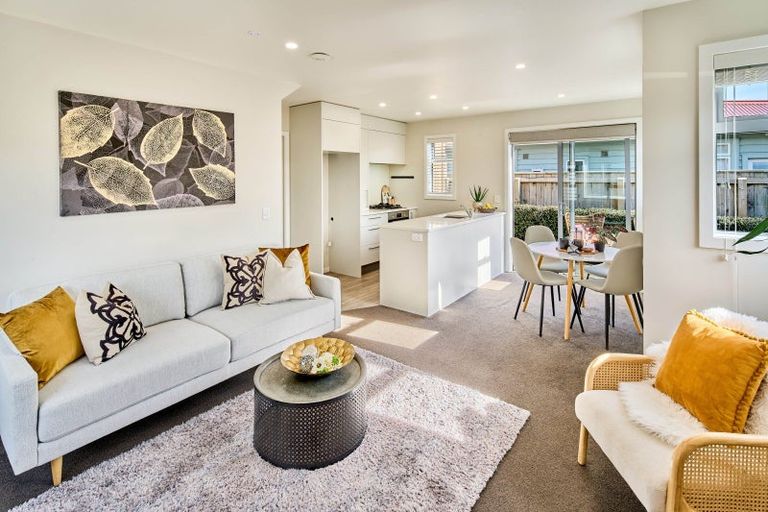 Photo of property in 7 Rose Way, Hutt Central, Lower Hutt, 5011