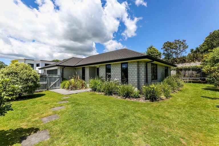 Photo of property in 1185f South Road, Oakura, 4314