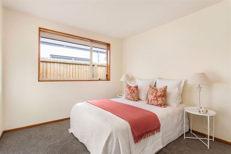 Photo of property in 35b Oxley Avenue, St Albans, Christchurch, 8014