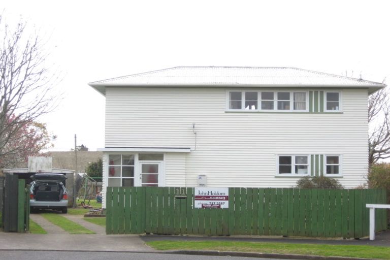 Photo of property in 11 Hawkins Street, Vogeltown, New Plymouth, 4310