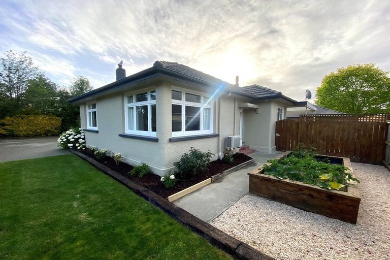 Photo of property in 126 Talbot Street, Geraldine, 7930