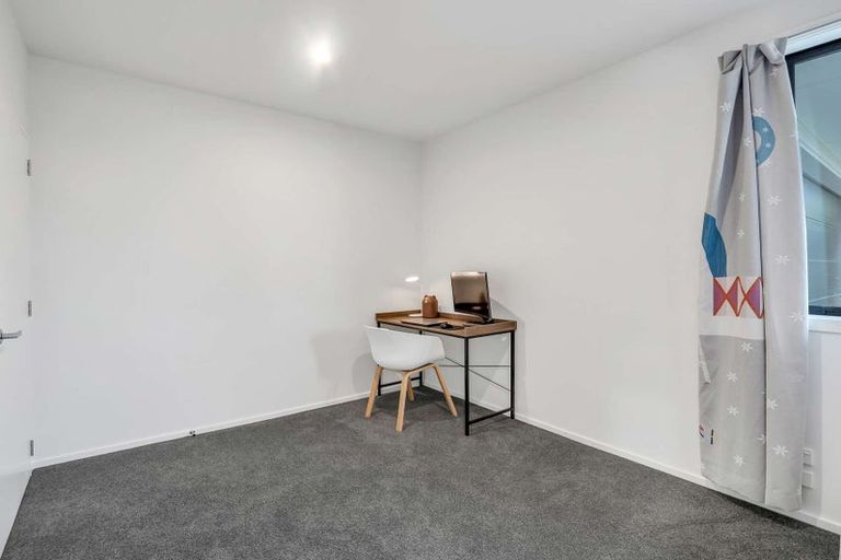 Photo of property in 80 Shillingford Boulevard, Rolleston, 7615