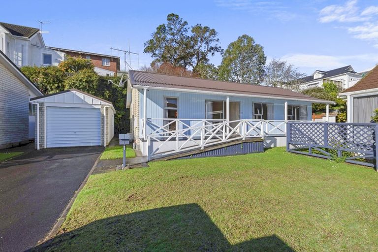 Photo of property in 33c Carrington Street, New Plymouth, 4310