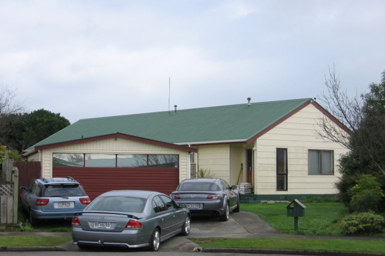 Photo of property in 16 Capri Place, Awapuni, Palmerston North, 4412