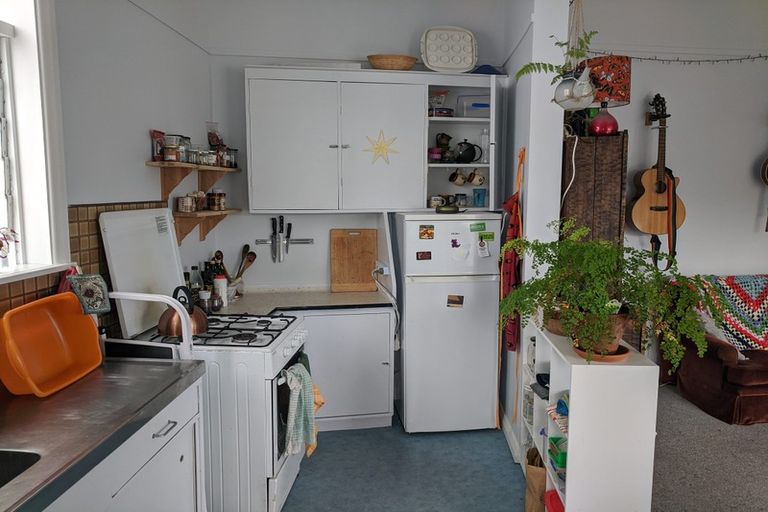 Photo of property in 23 Nairn Street, Mount Cook, Wellington, 6011