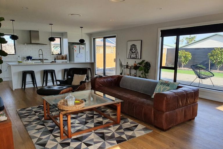 Photo of property in 2/112 Baker Street, New Brighton, Christchurch, 8083