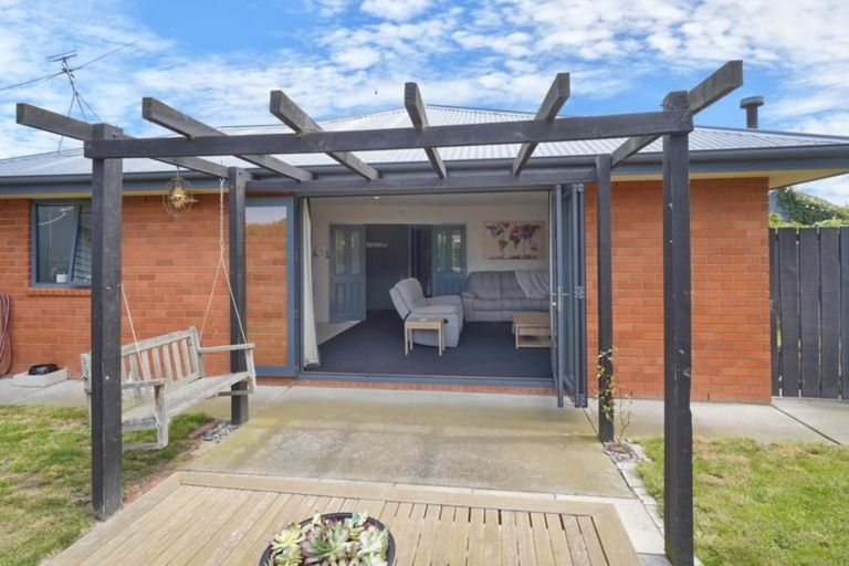 Photo of property in 97a Wildberry Street, Woolston, Christchurch, 8023