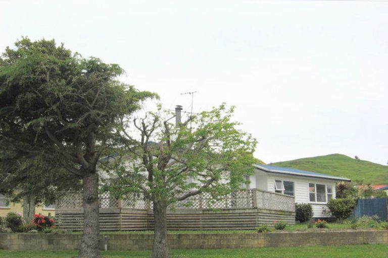 Photo of property in 45 Lyell Road, Outer Kaiti, Gisborne, 4010