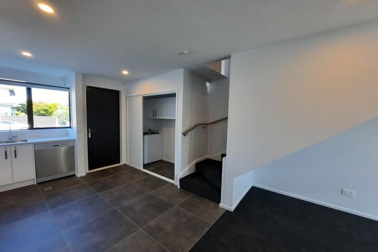 Photo of property in 3/107 Edgeware Road, St Albans, Christchurch, 8014