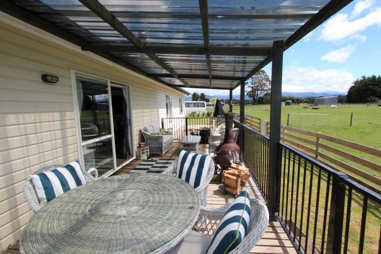 Photo of property in 18 Jens Andersen Road, Norsewood, 4974