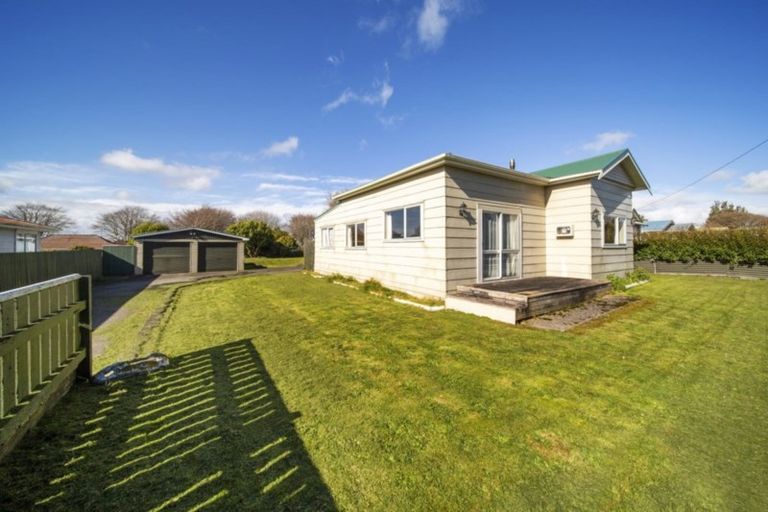 Photo of property in 124 Miranda Street, Stratford, 4332