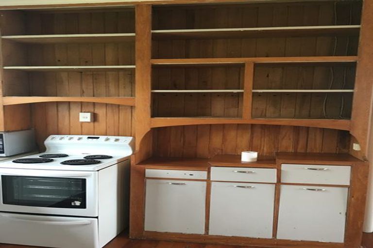 Photo of property in 6 Arawa Street, Papakura, 2110