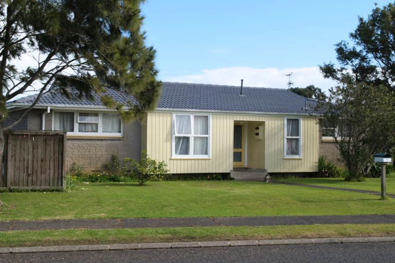 Photo of property in 1 Chine Place, Favona, Auckland, 2024