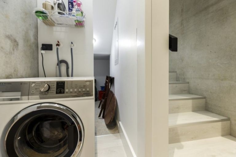 Photo of property in 51a Collingwood Street, Nelson, 7010