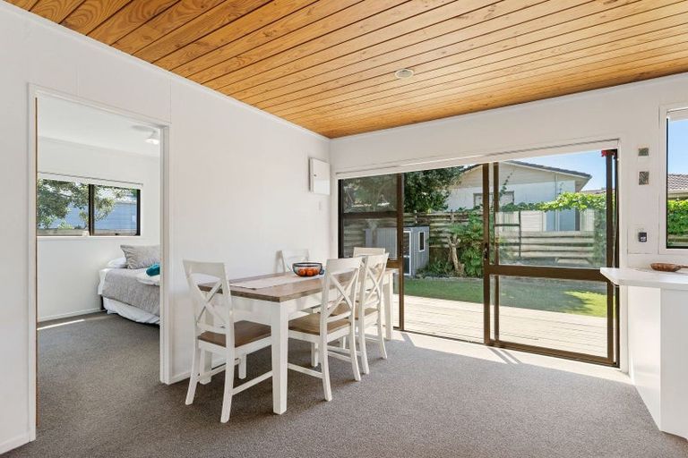 Photo of property in 30 Percy Road, Papamoa Beach, Papamoa, 3118