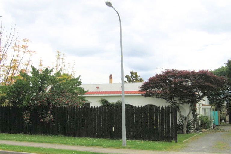 Photo of property in 11 Clive Road, Katikati, 3129