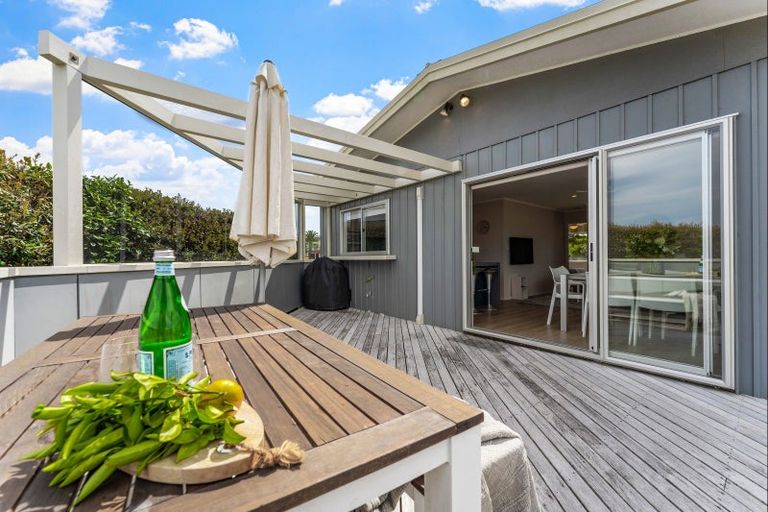 Photo of property in 7 Thistle Terrace, Omaha, 0986