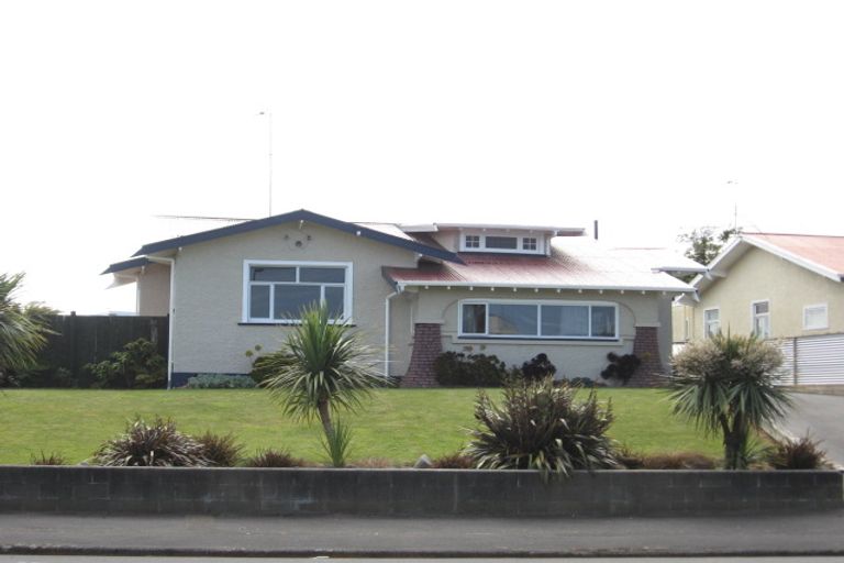 Photo of property in 24 Carlton Avenue, Gonville, Whanganui, 4501