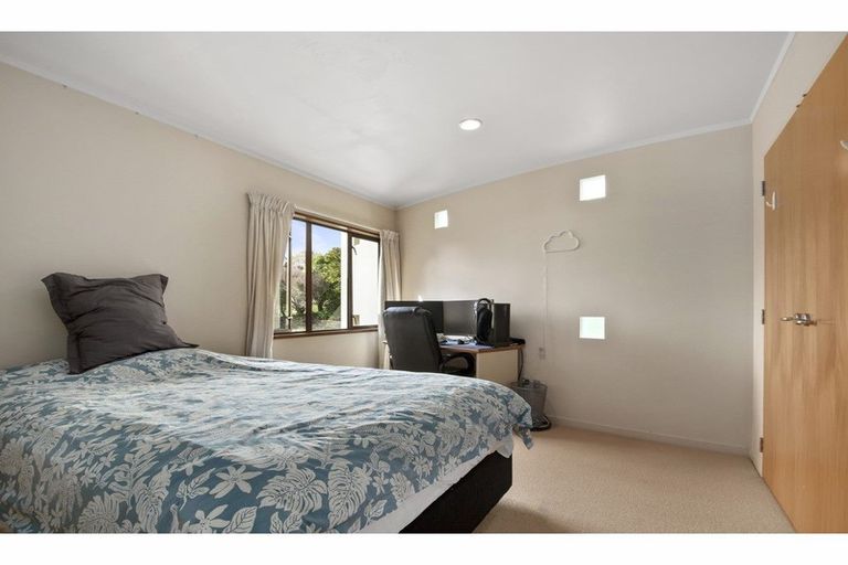 Photo of property in 220 Trigg Road, Kumeu, 0891