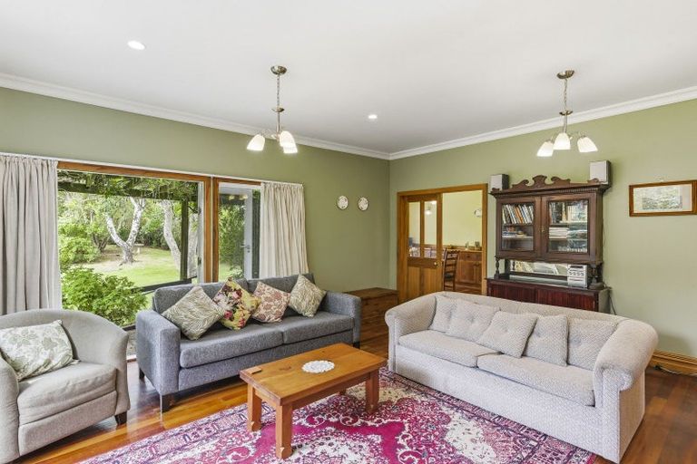 Photo of property in 3-5 Rewa Road, Raumati Beach, Paraparaumu, 5032