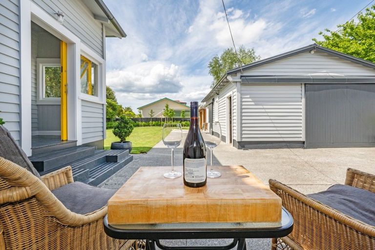 Photo of property in 128 Frederick Street, Mayfair, Hastings, 4122