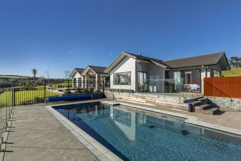 Photo of property in 252 Fletcher Road, Waimauku, 0881