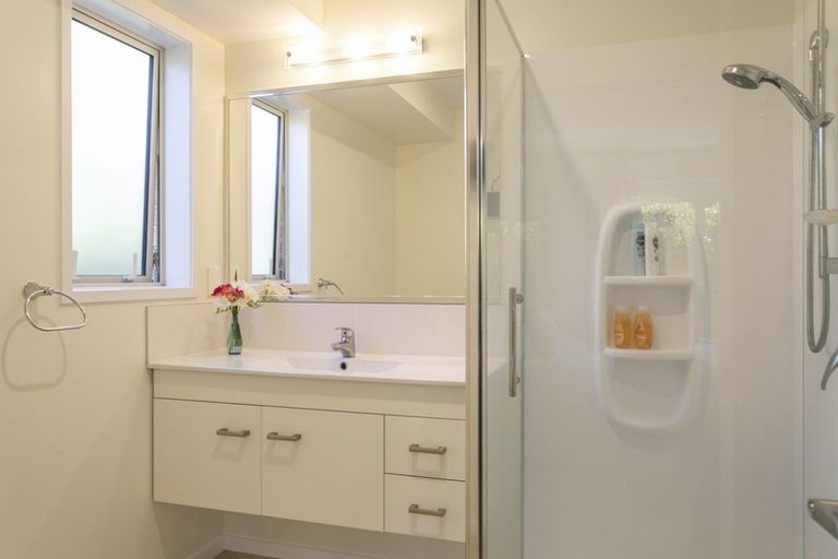 Photo of property in 2 Loloma Way, Wharewaka, Taupo, 3330