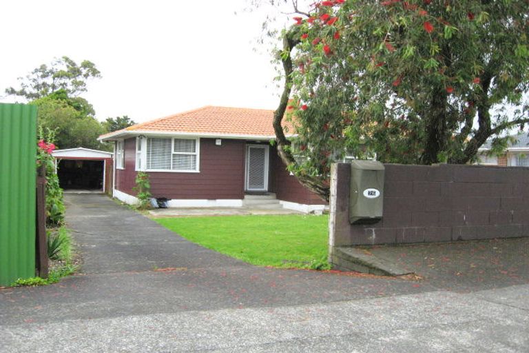 Photo of property in 26 Wallace Road, Mangere Bridge, Auckland, 2022