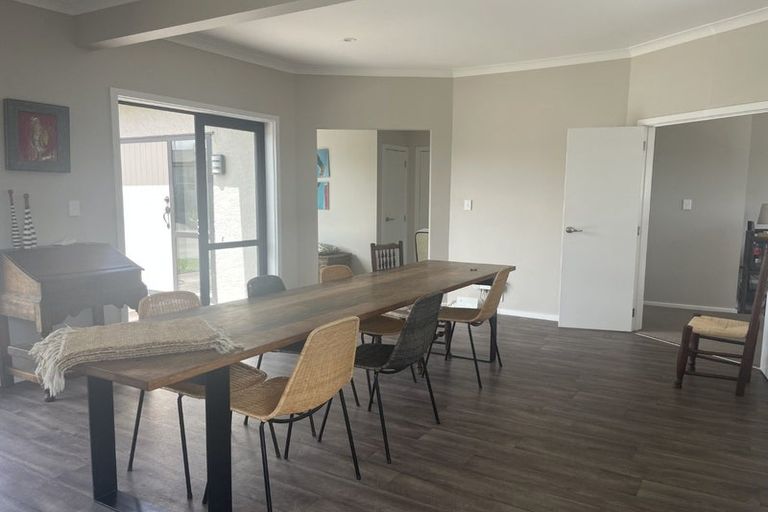 Photo of property in 53b Napier Road, Havelock North, 4130