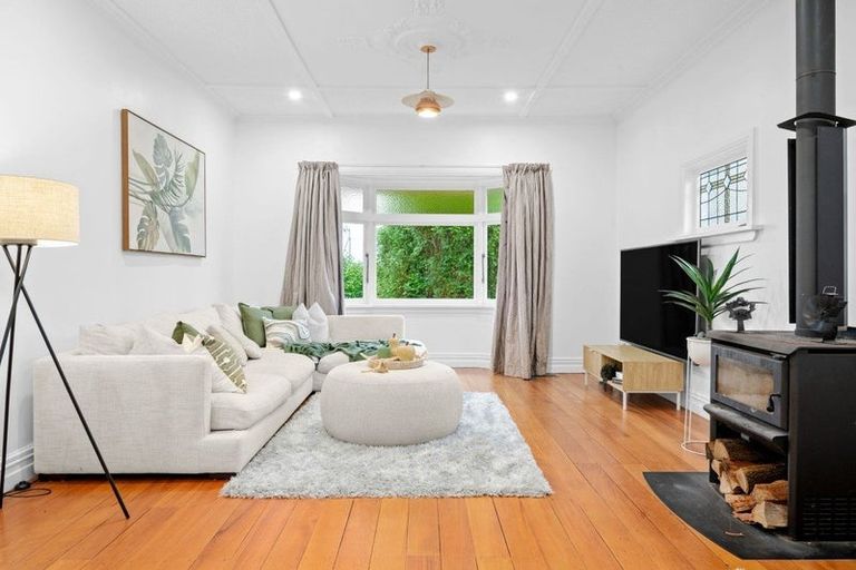 Photo of property in 21 Dinsdale Road, Dinsdale, Hamilton, 3204