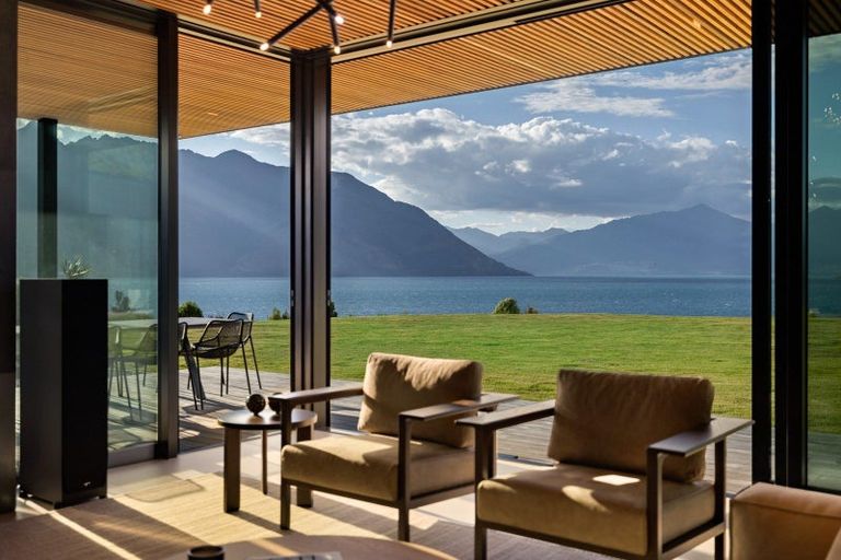 Photo of property in 51 Drift Bay Road, Wye Creek, Queenstown, 9371