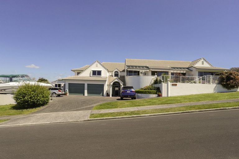 Photo of property in 61 Hamurana Road, Omokoroa, 3114