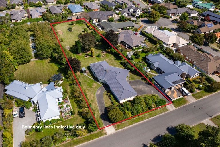 Photo of property in 77 Colemans Road, Springlands, Blenheim, 7201