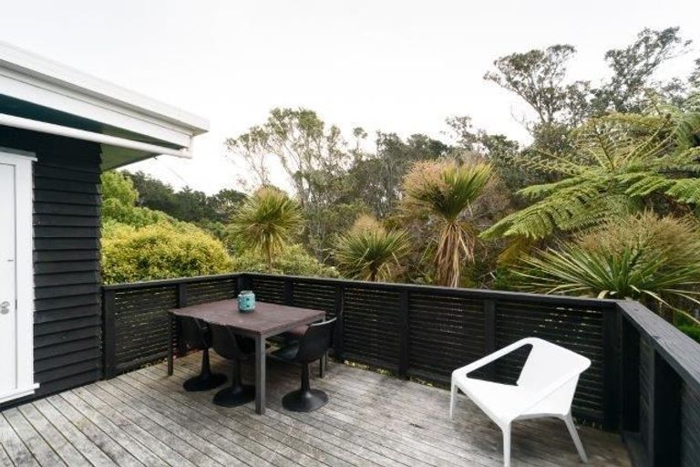 Photo of property in 59 Highbury Road, Highbury, Wellington, 6012