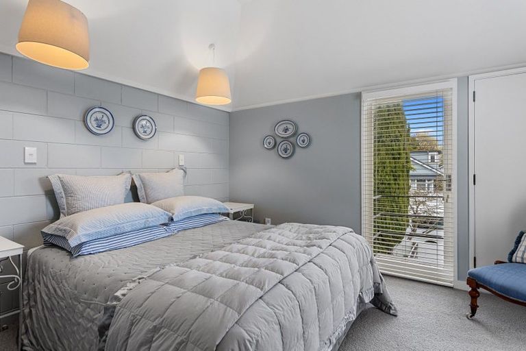 Photo of property in 2/30 Clissold Street, Merivale, Christchurch, 8014